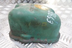 Cylinder head cover  TD122